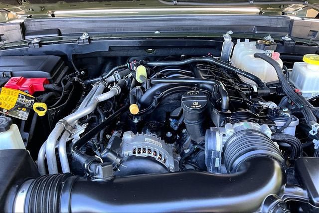 Used 2022 Jeep Gladiator Mojave AWD/4WD image 9
