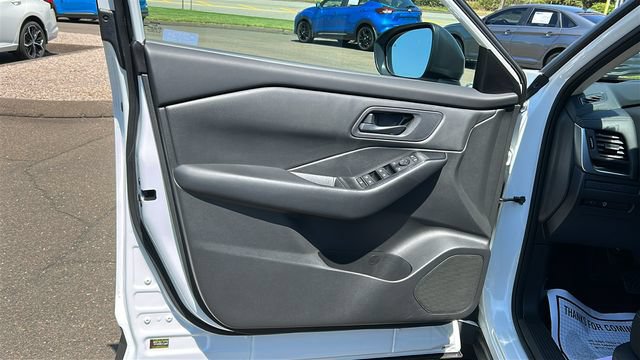 Certified 2024 Nissan Rogue S AWD/4WD image 9