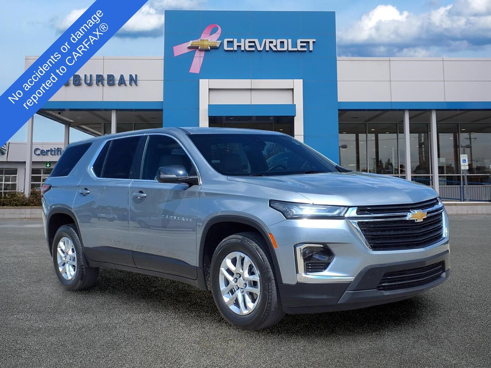 Used 2023 Chevrolet Traverse LS FWD image 3