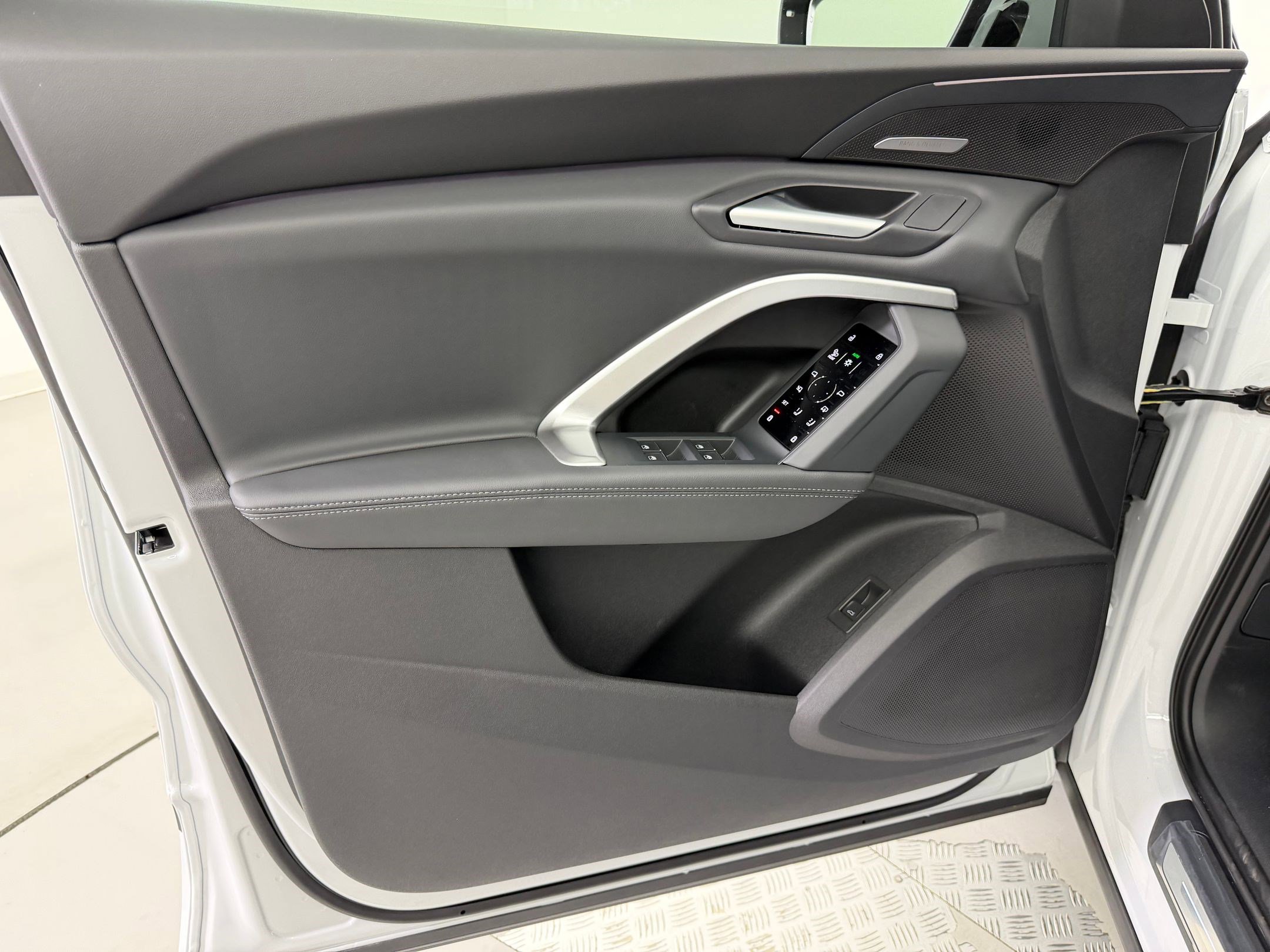 New 2026 Audi Q5 Premium Plus image 25