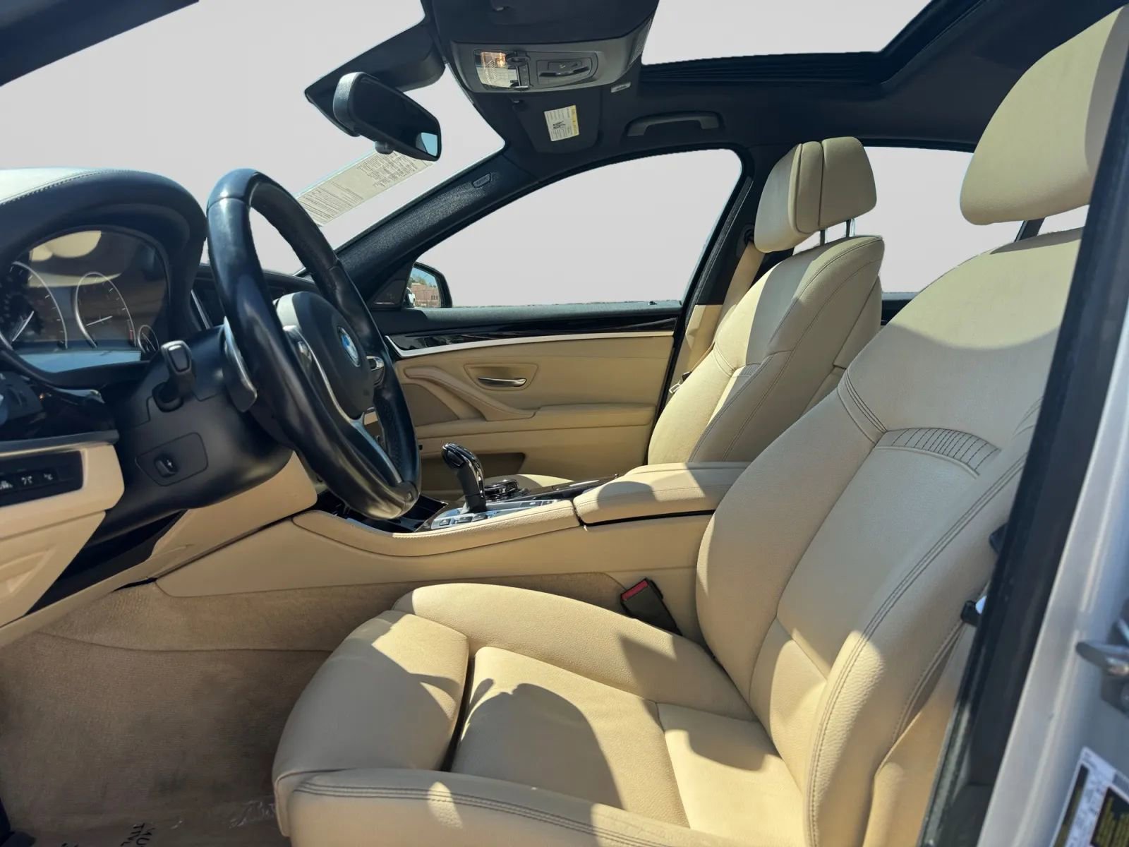 Used 2015 BMW 550i 550i Sedan 4D image 17