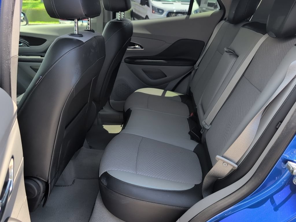 Used 2014 Buick Encore FWD image 11