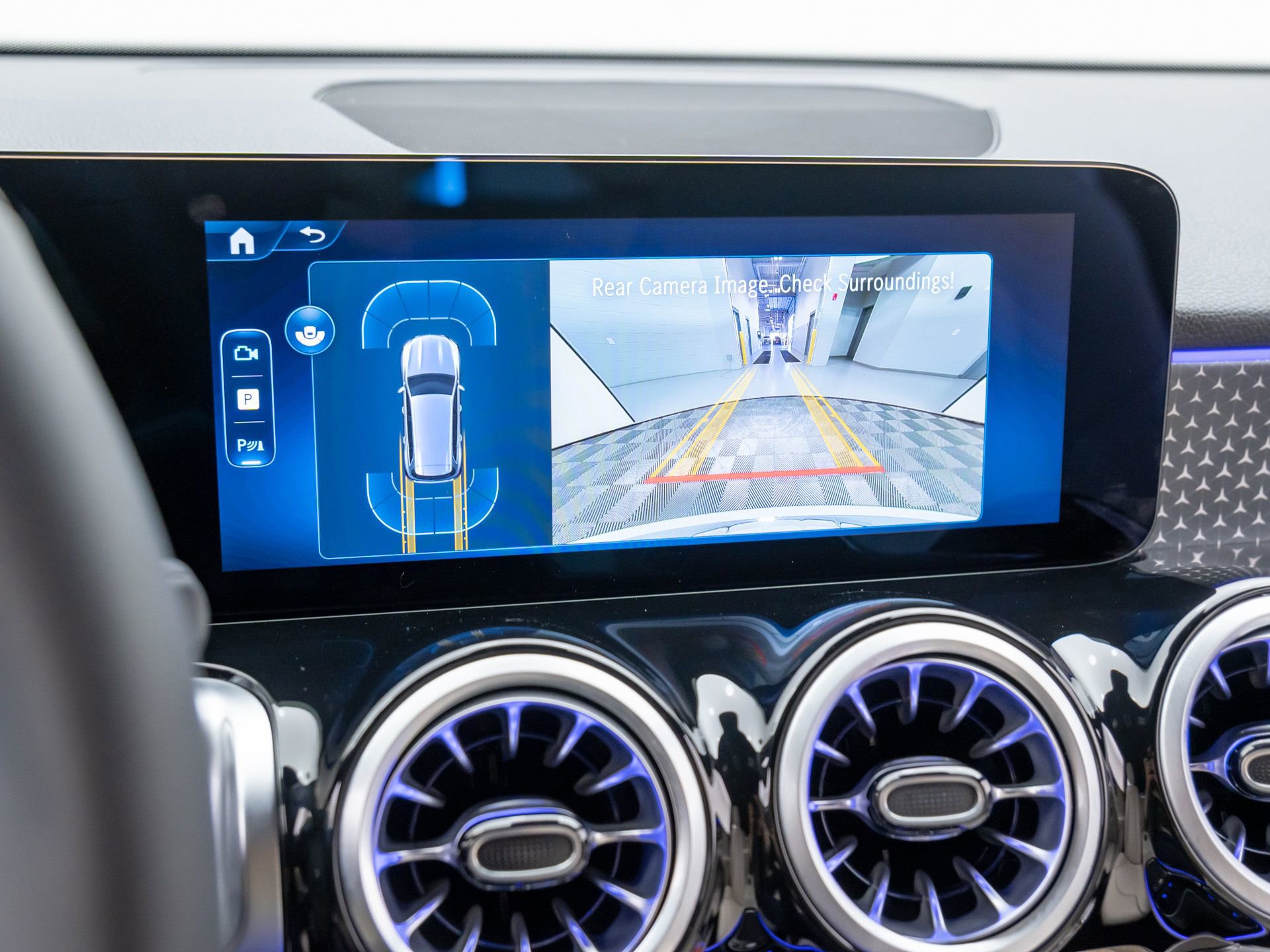 Certified 2025 Mercedes-Benz GLB 250 4MATIC image 25