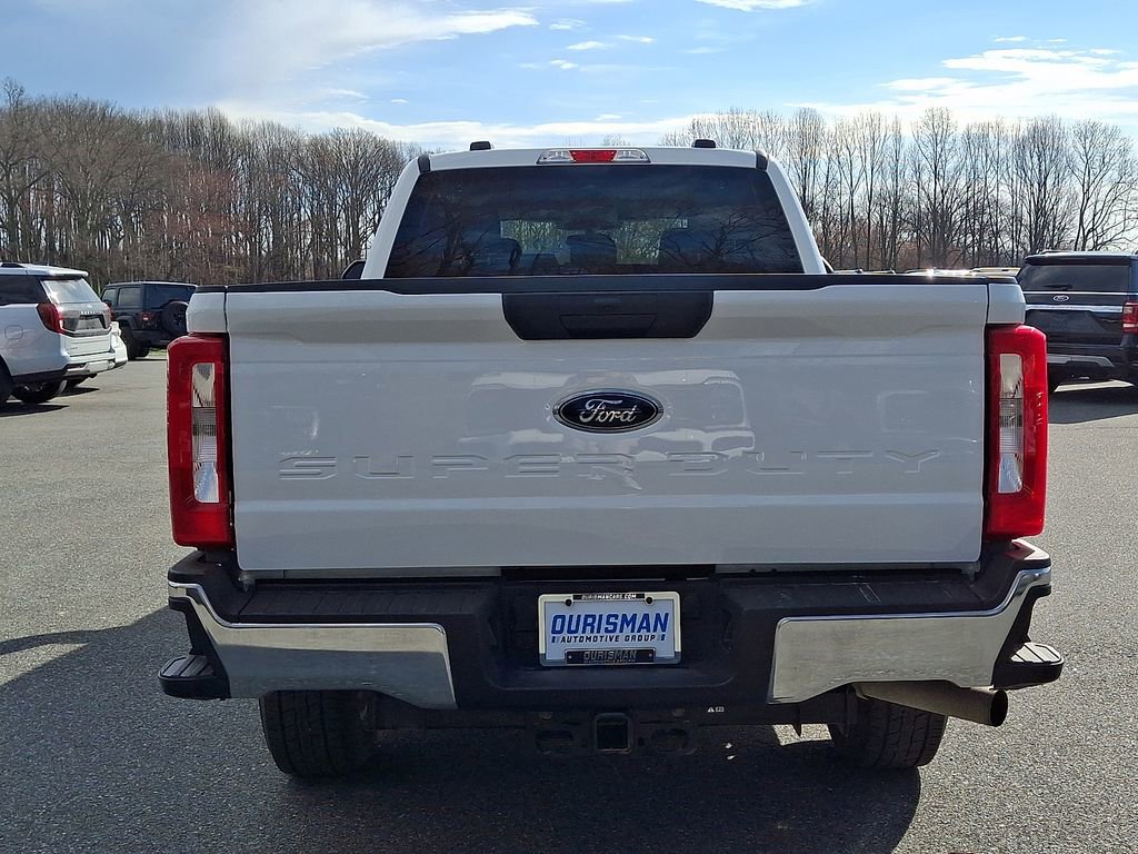 Used 2025 Ford F250 XLT image 5