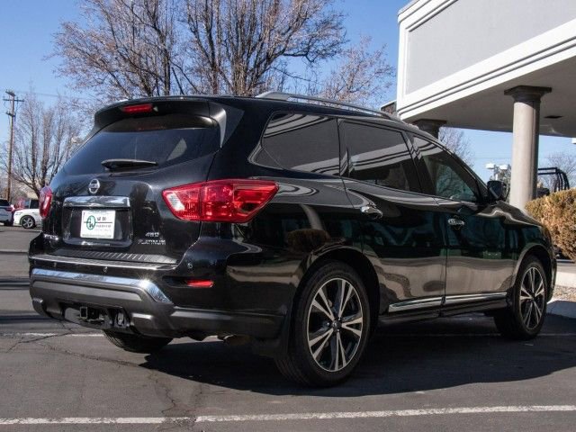 Used 2018 Nissan Pathfinder Platinum w/ Cargo Package image 7