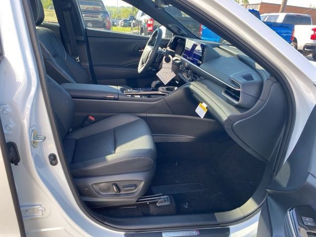 New 2025 Toyota Crown Signia image 49