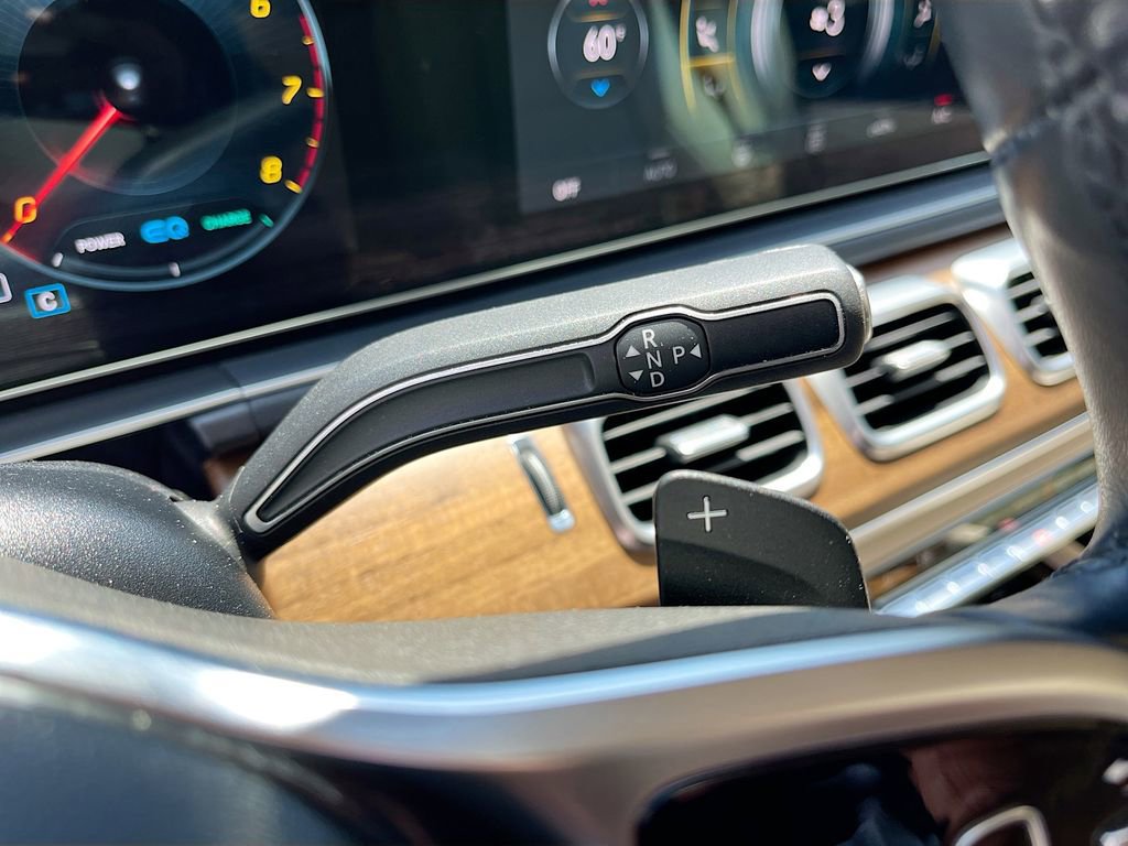 Used 2023 Mercedes-Benz GLS 450 4MATIC image 27