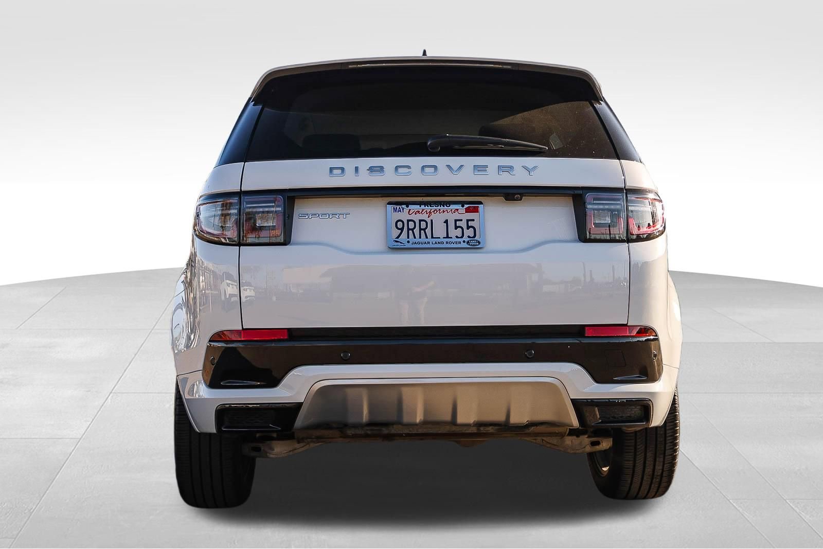 Used 2025 Land Rover Discovery Sport S image 6