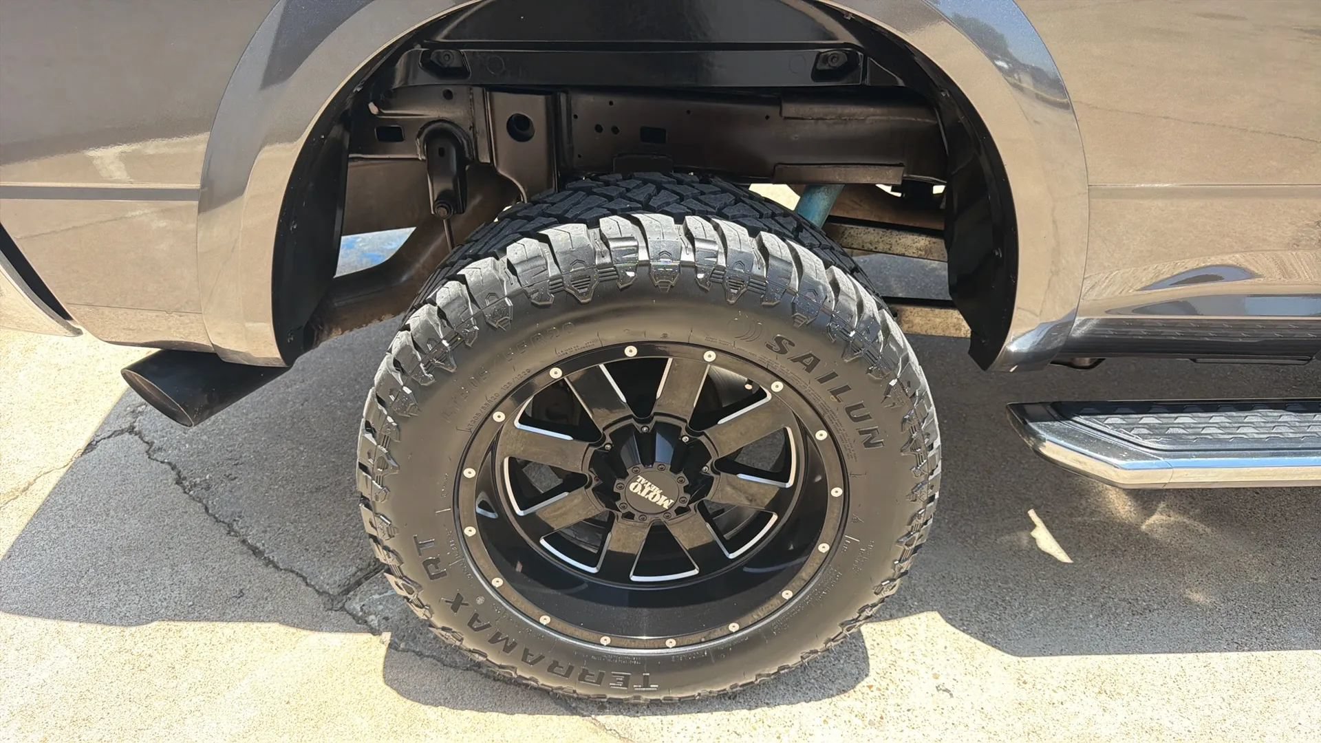 Used 2018 RAM 2500 Laramie w/ Off Road Package AWD/4WD image 17
