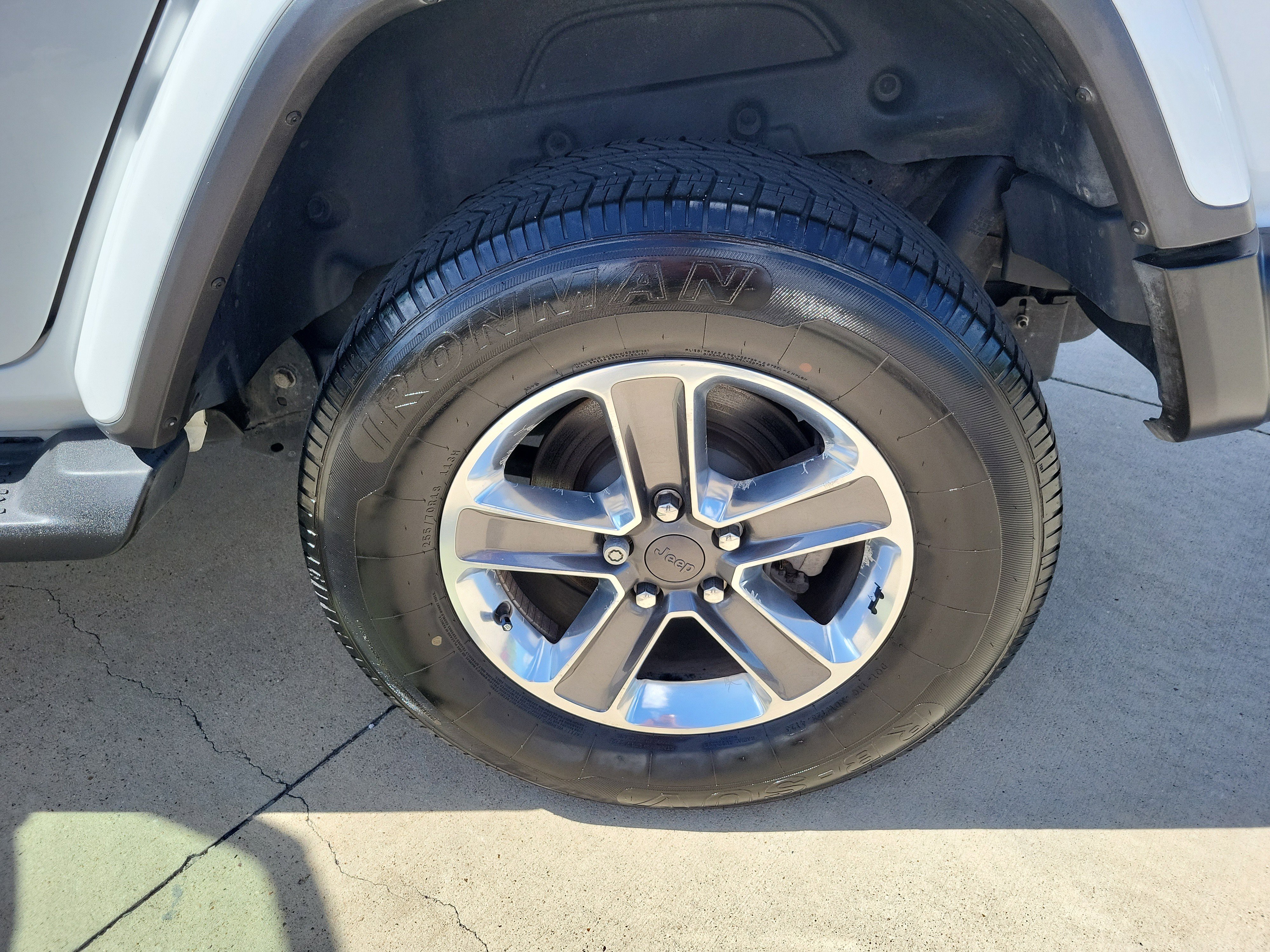 Used 2021 Jeep Wrangler Unlimited Sahara image 27