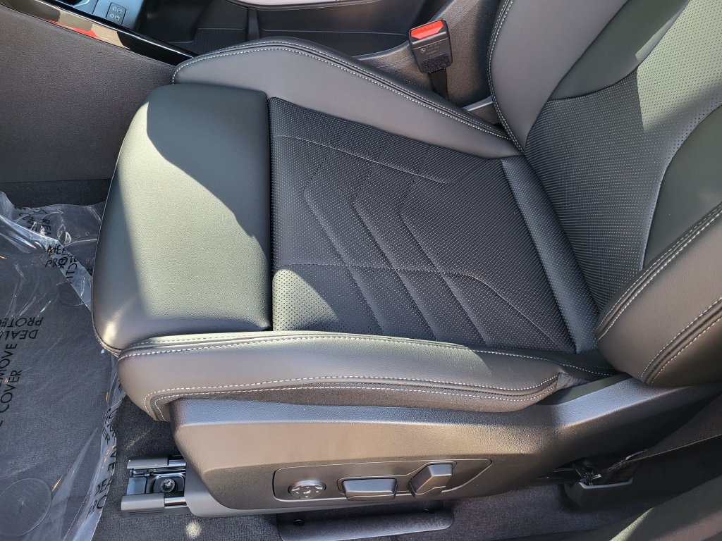 New 2027 BMW X2 xDrive28i AWD/4WD image 10