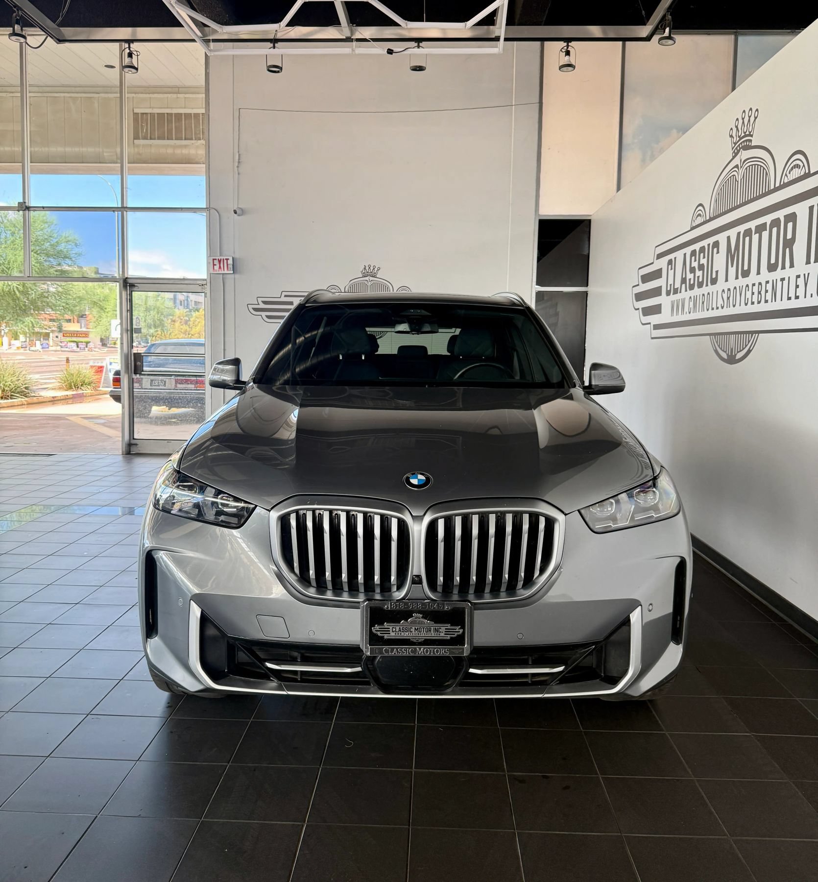 Used 2024 BMW X5 xDrive40i w/ Premium Package AWD/4WD image 2