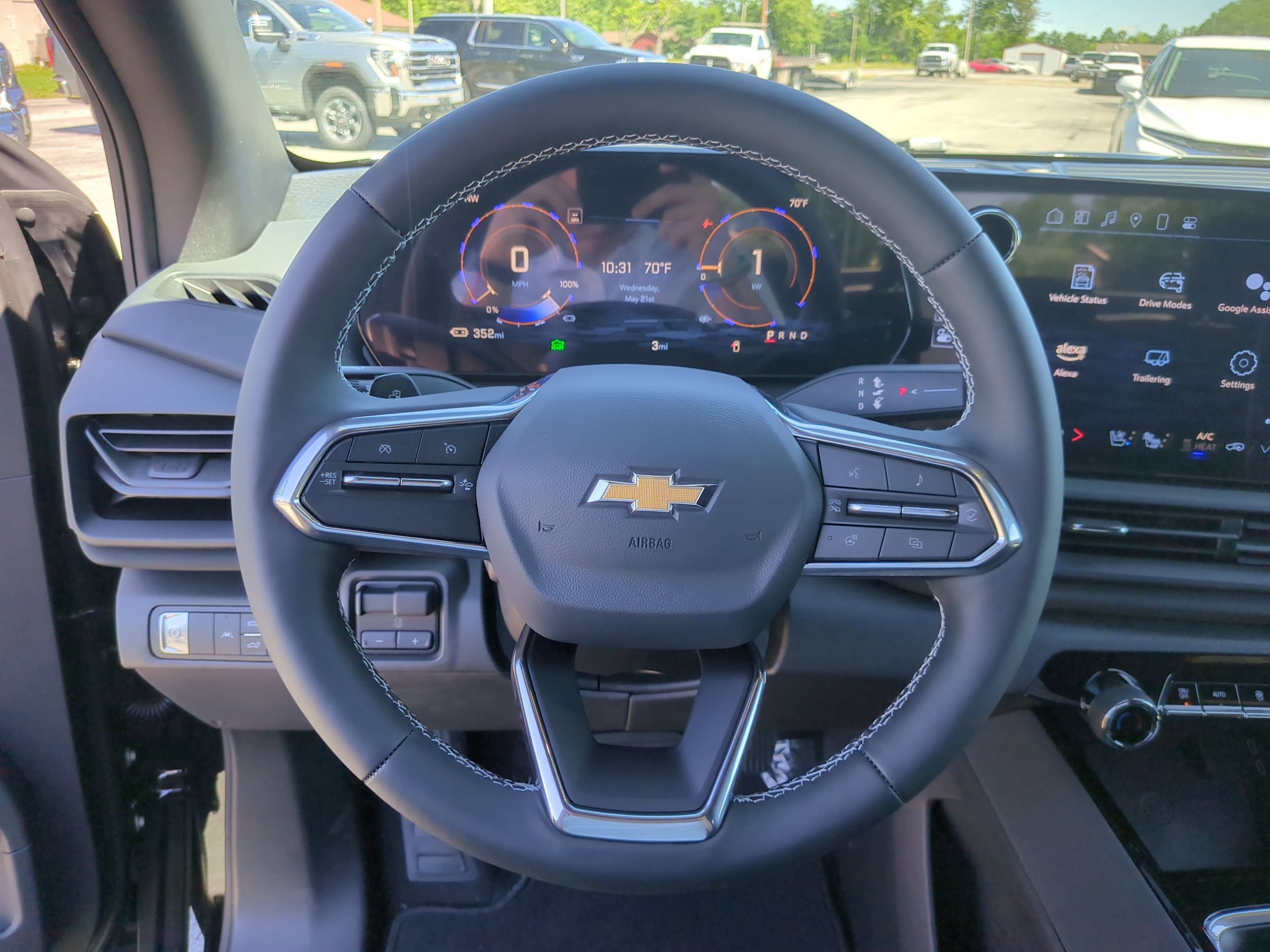 New 2025 Chevrolet Silverado EV LT image 9