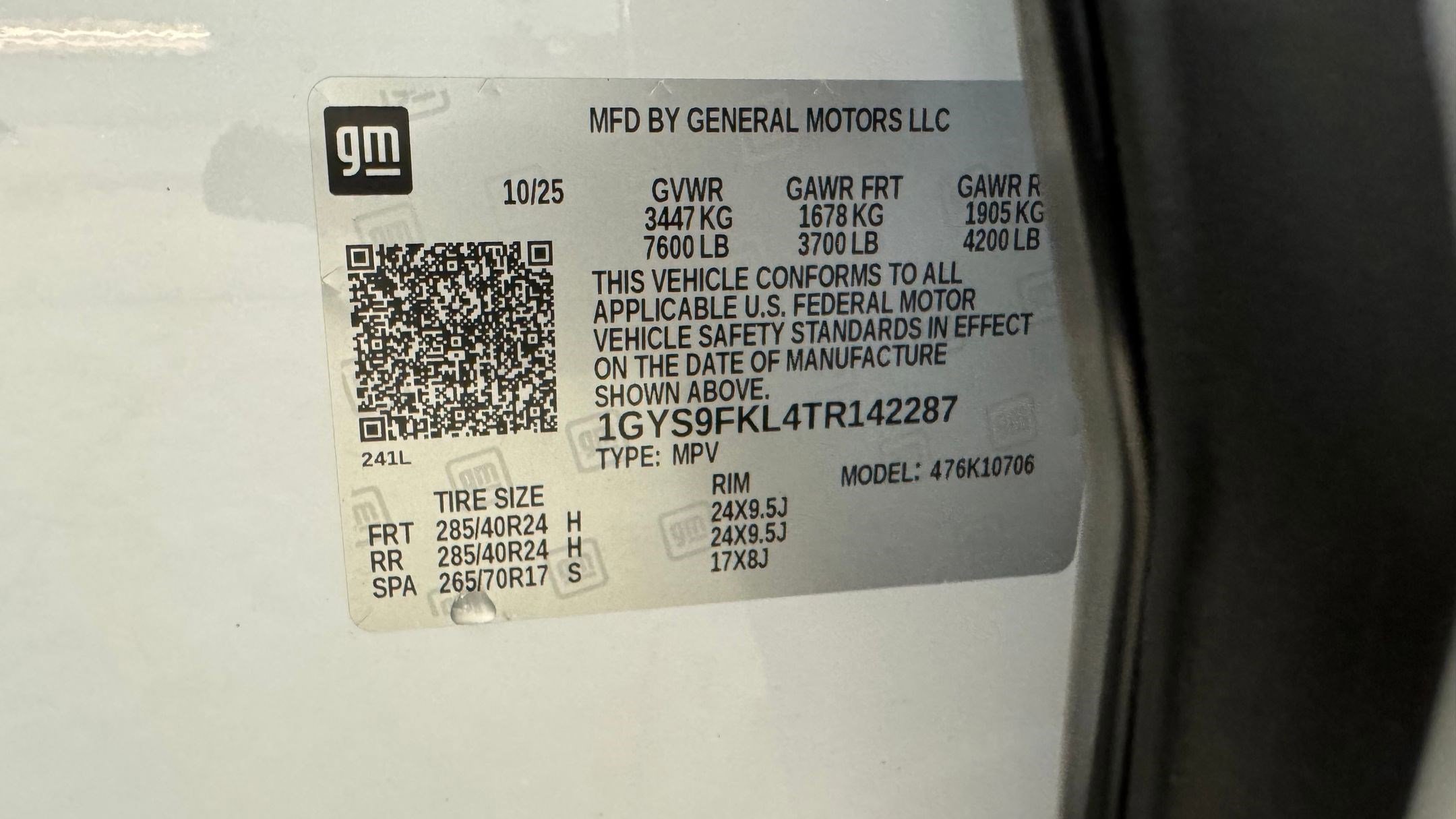 New 2026 Cadillac Escalade Sport w/ Touring Package image 25