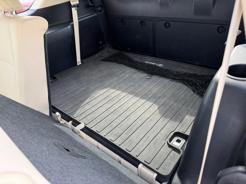 Used 2020 Lexus GX 460 Premium w/ Premium Package image 8