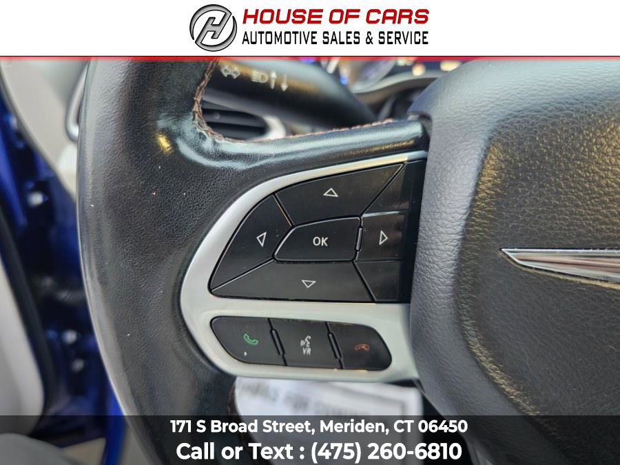 Used 2019 Chrysler Pacifica Touring-L w/ Advanced Safetytec Group image 28
