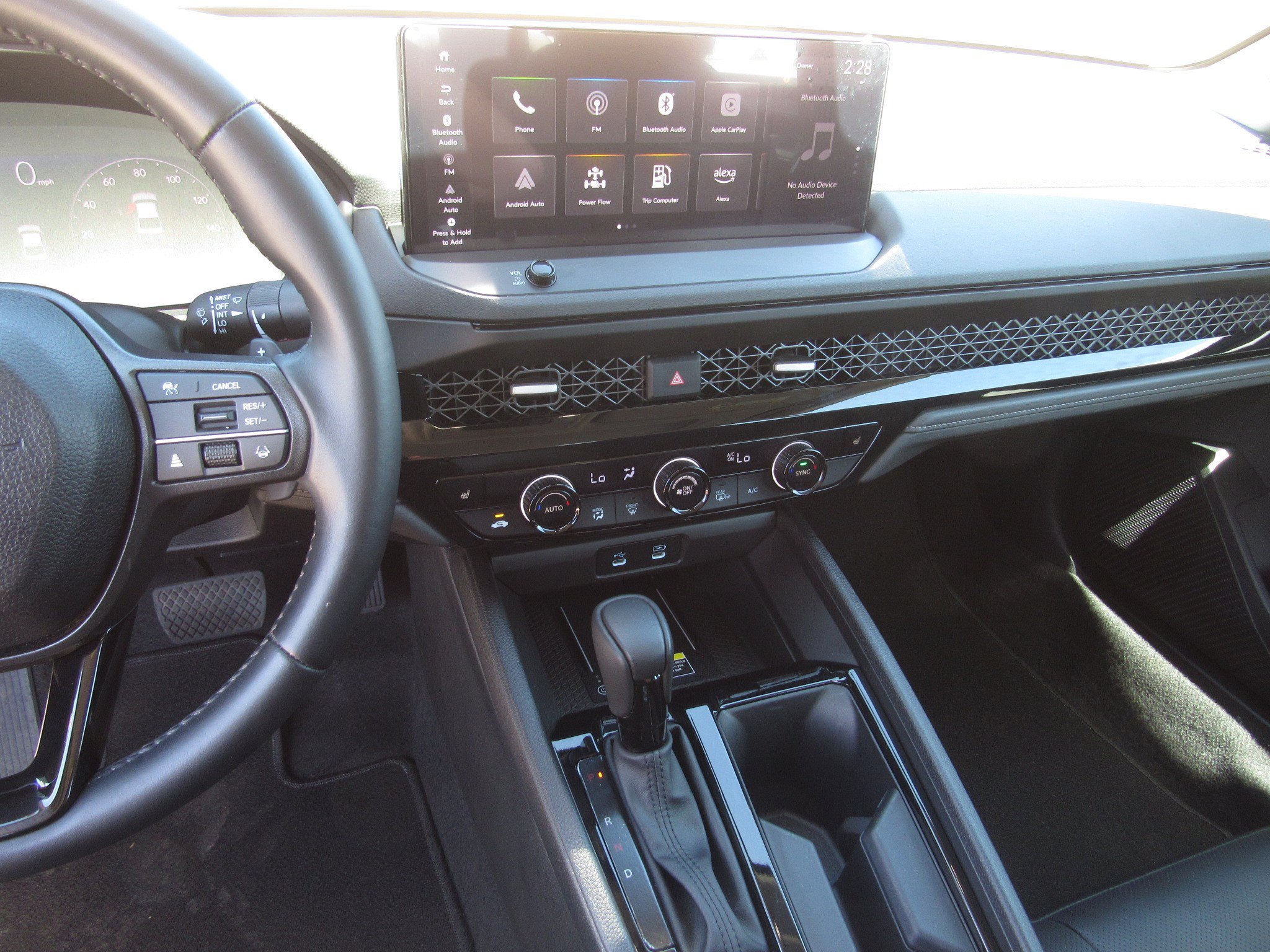 Certified 2025 Honda Accord EX-L image 17