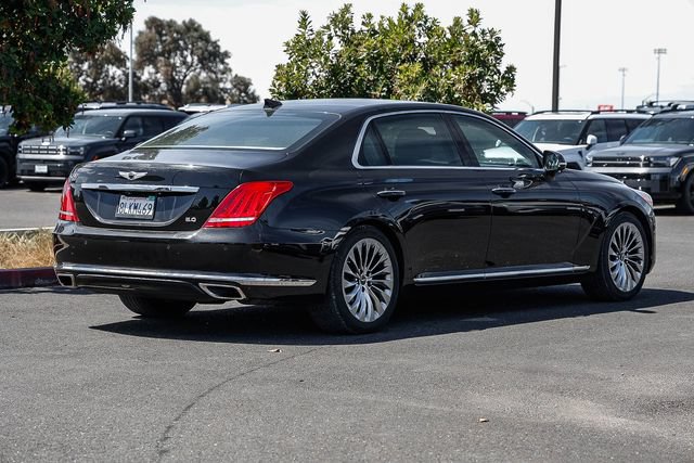 Used 2019 Genesis G90 5.0 Ultimate RWD image 5
