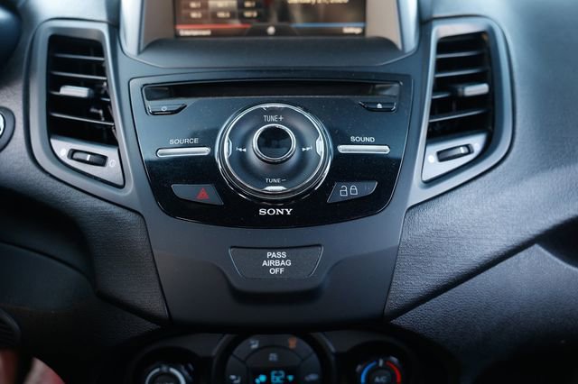 Used 2015 Ford Fiesta ST image 37