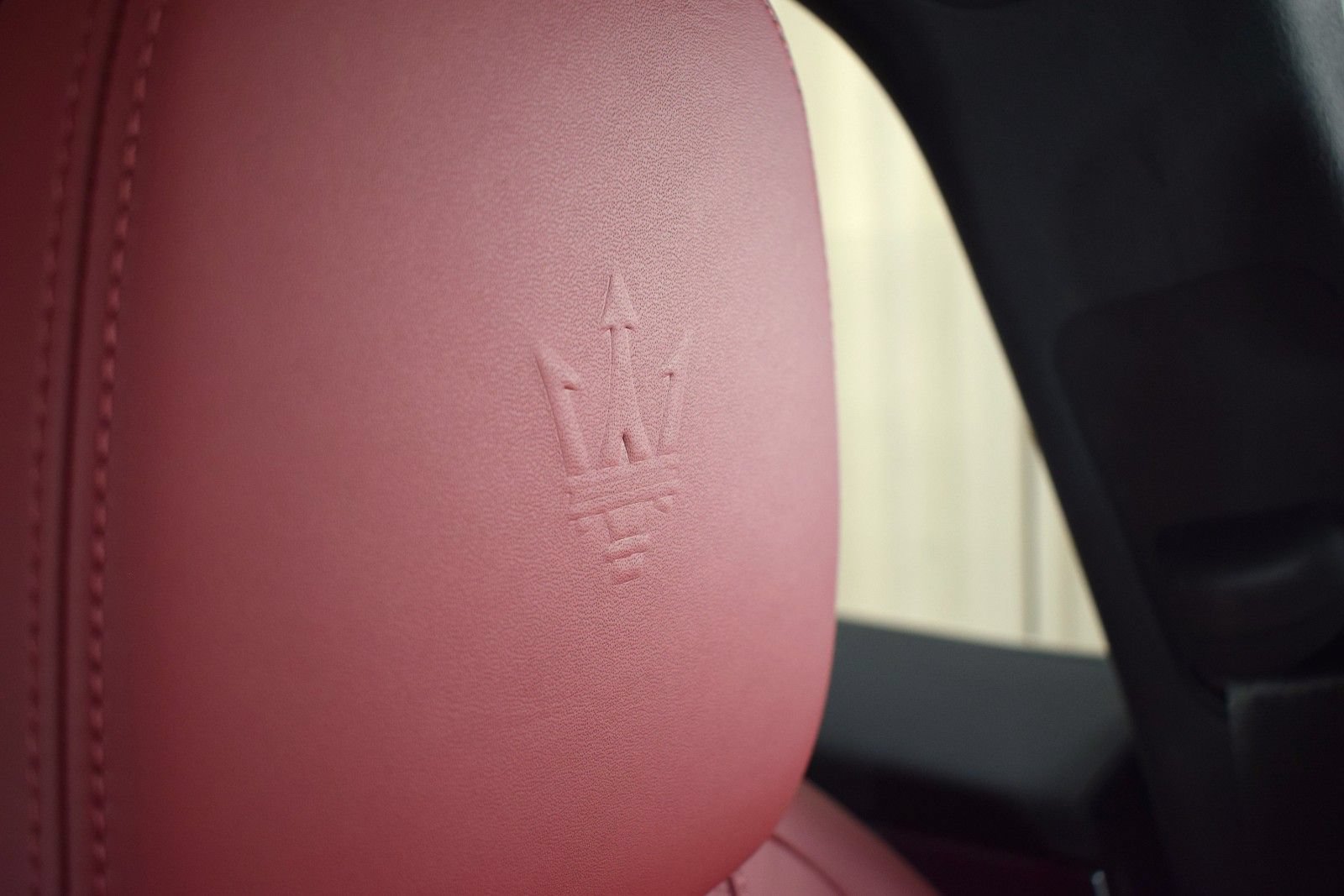 Certified 2025 Maserati Grecale Modena AWD/4WD image 38