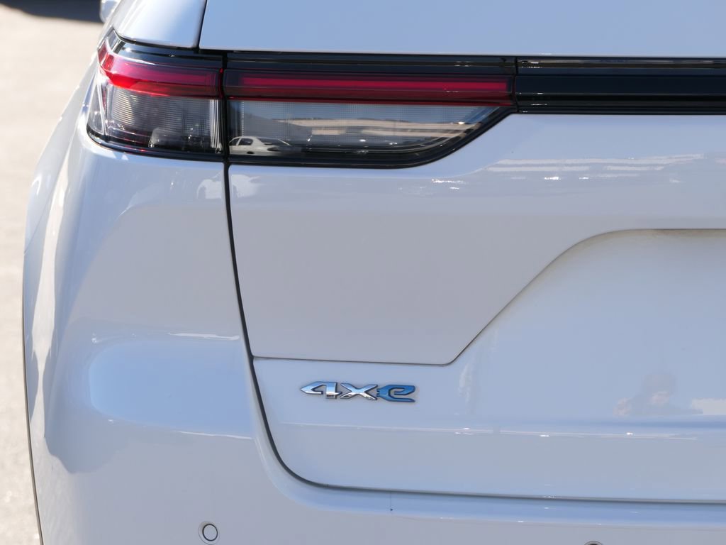 Used 2022 Jeep Grand Cherokee Limited 4xe w/ Luxury Tech Group II image 6