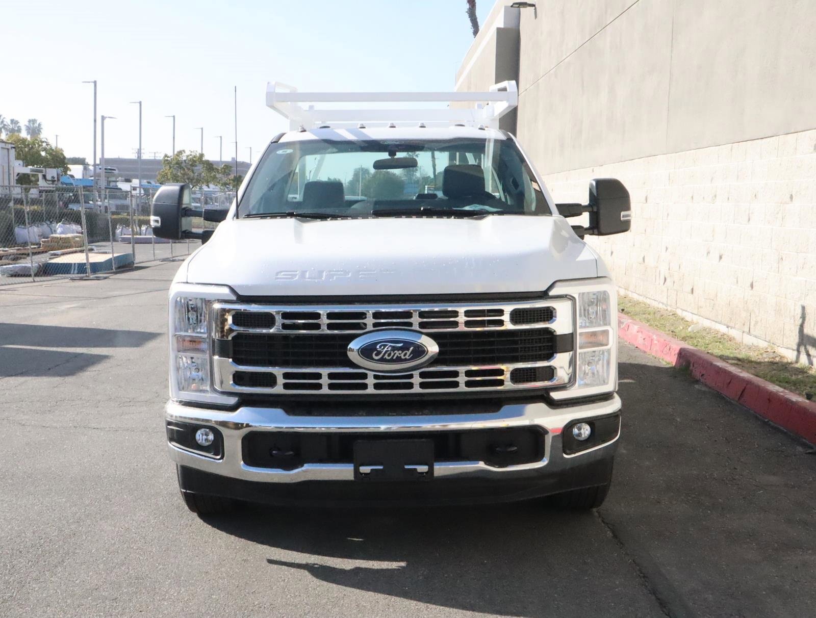 Used 2024 Ford F350 XL w/ XL Chrome Package image 3