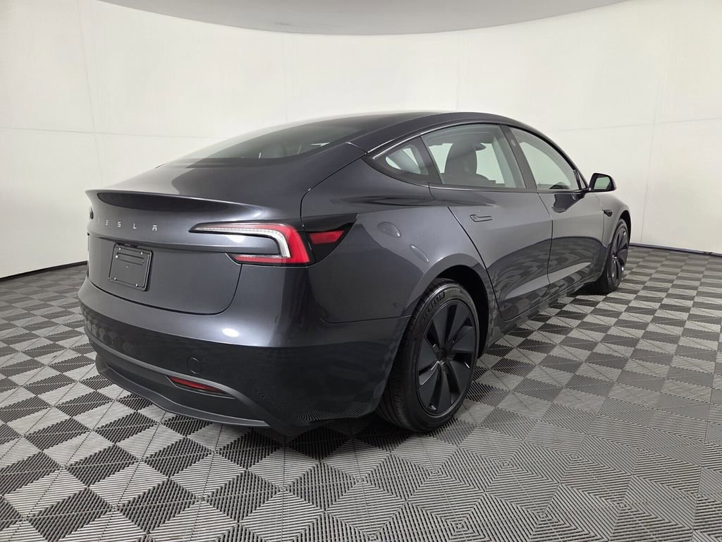 Used 2025 Tesla Model 3 Long Range image 4