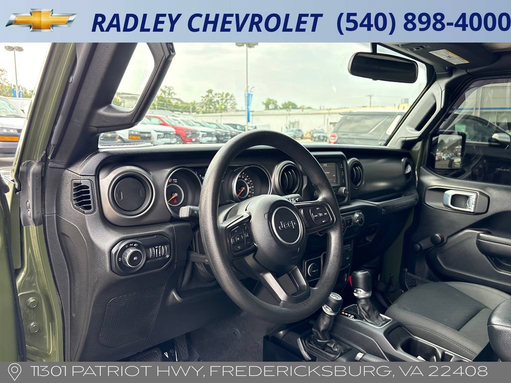Used 2021 Jeep Wrangler Unlimited Sport AWD/4WD image 4