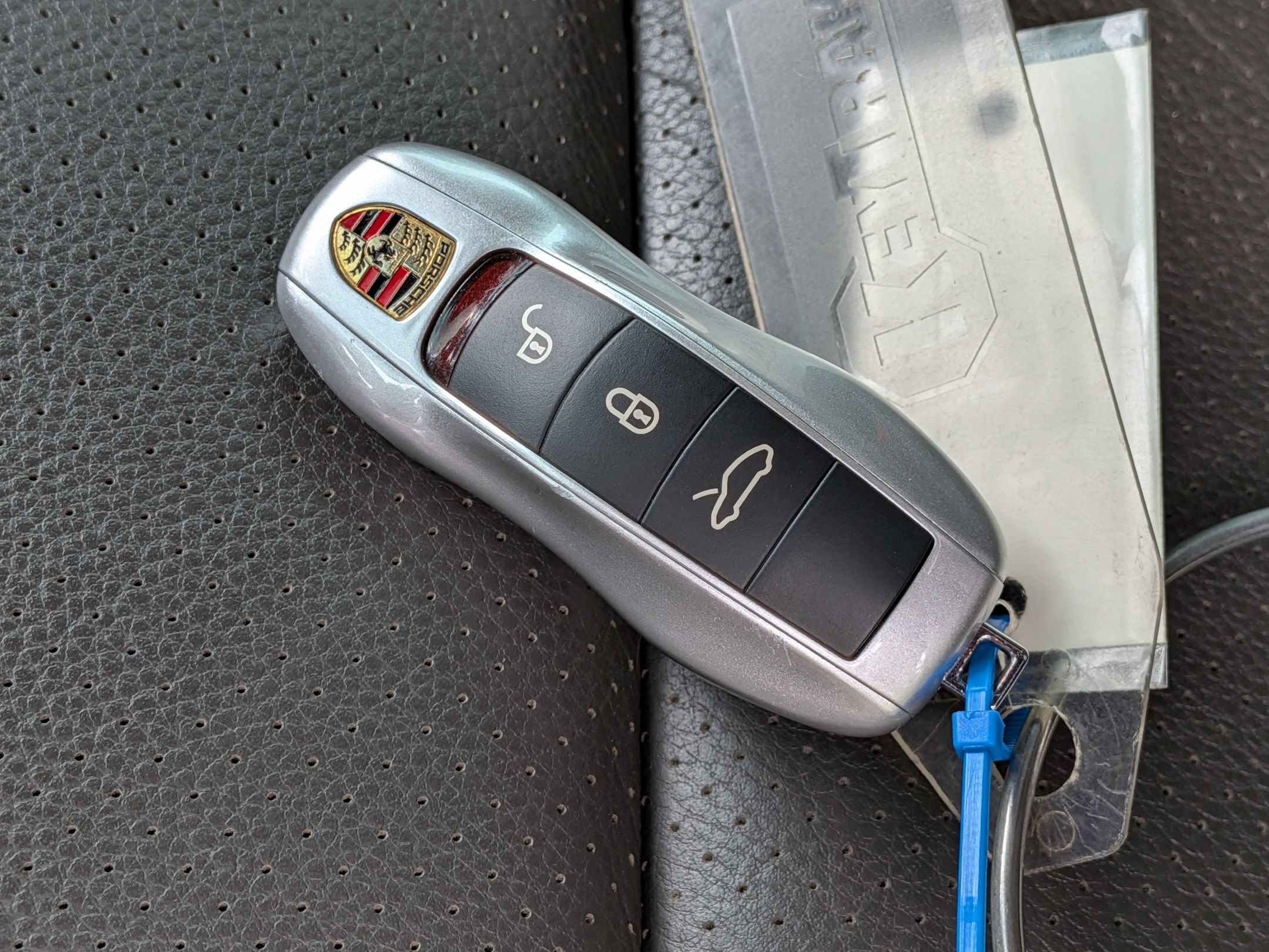Certified 2019 Porsche 911 Carrera RWD image 38