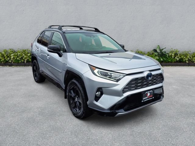 Used 2019 Toyota RAV4 XSE image 4