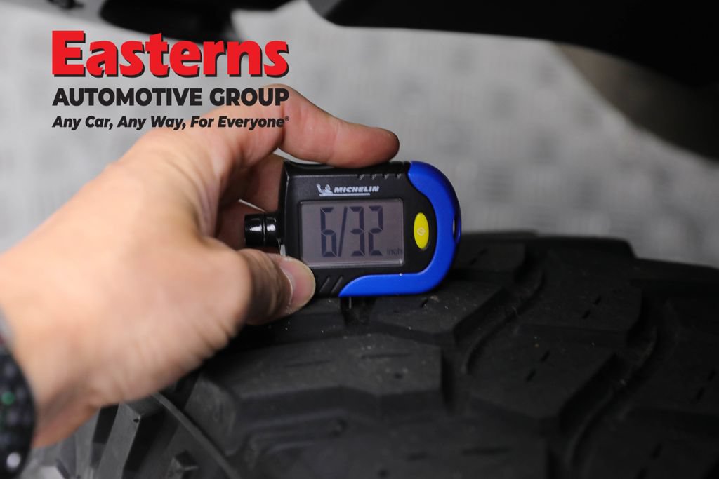 Used 2023 Jeep Wrangler Unlimited w/ Cold Weather Group AWD/4WD image 30
