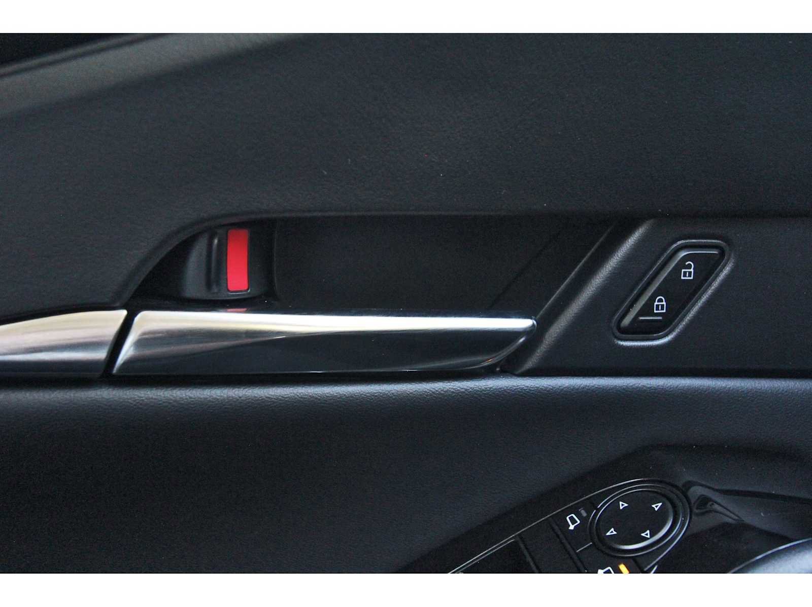 Certified 2025 MAZDA CX-30 AWD 2.5 S w/ Preferred Package image 20