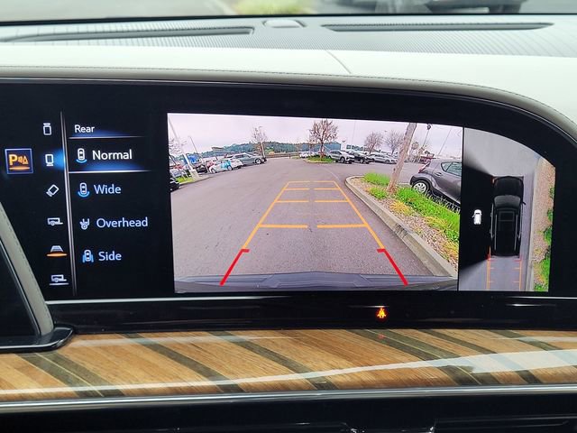 Certified 2021 Cadillac Escalade Sport Platinum w/ LPO, ONYX Package image 12