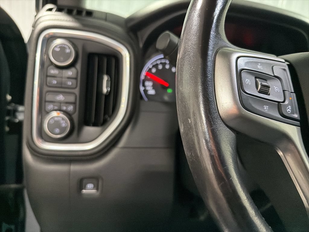 Used 2019 Chevrolet Silverado 1500 LT w/ All-Star Edition AWD/4WD image 35