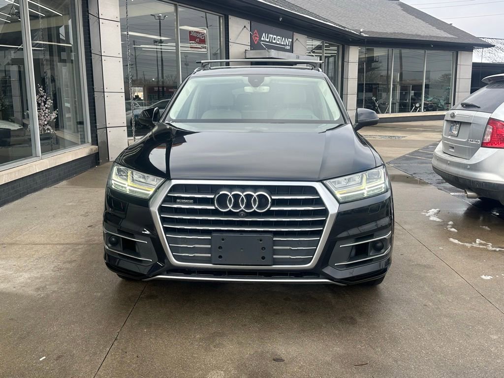 Used 2017 Audi Q7 3.0T Prestige image 8
