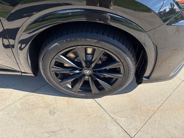 Used 2024 Lexus RX 500h F Sport w/ Convenience Package AWD/4WD image 9