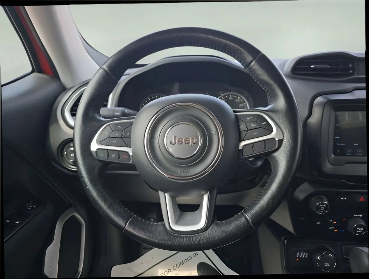 Used 2019 Jeep Renegade Latitude w/ Cold Weather Group AWD/4WD image 16