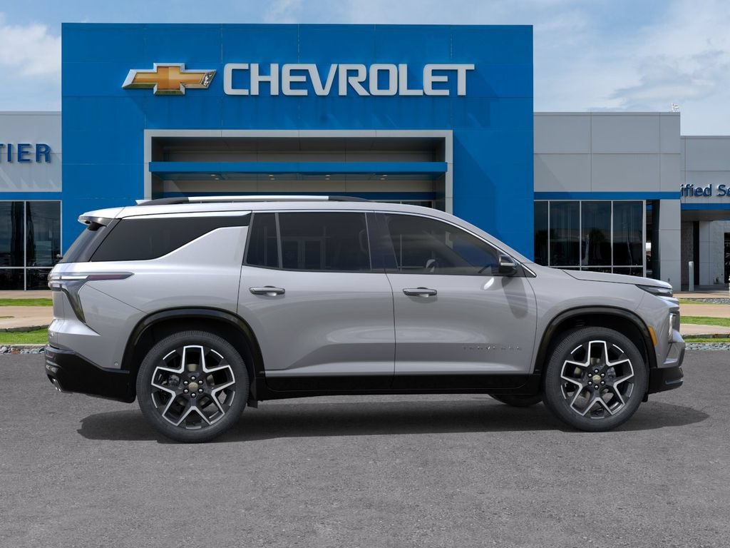 New 2026 Chevrolet Traverse High Country w/ LPO, Floor Liner Package AWD/4WD image 5
