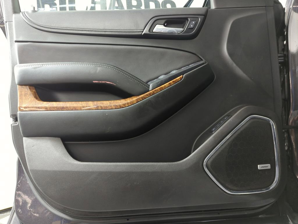 Used 2018 Chevrolet Suburban Premier image 8