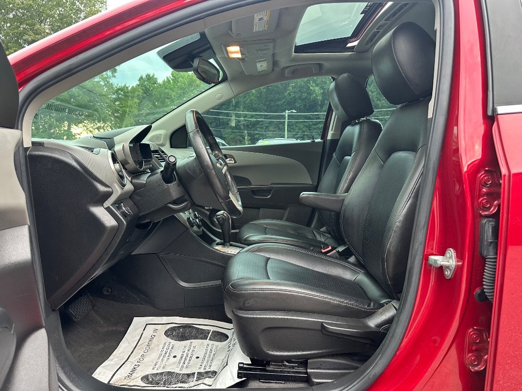 Used 2015 Chevrolet Sonic LTZ w/ Advanced Safety Package FWD image 10