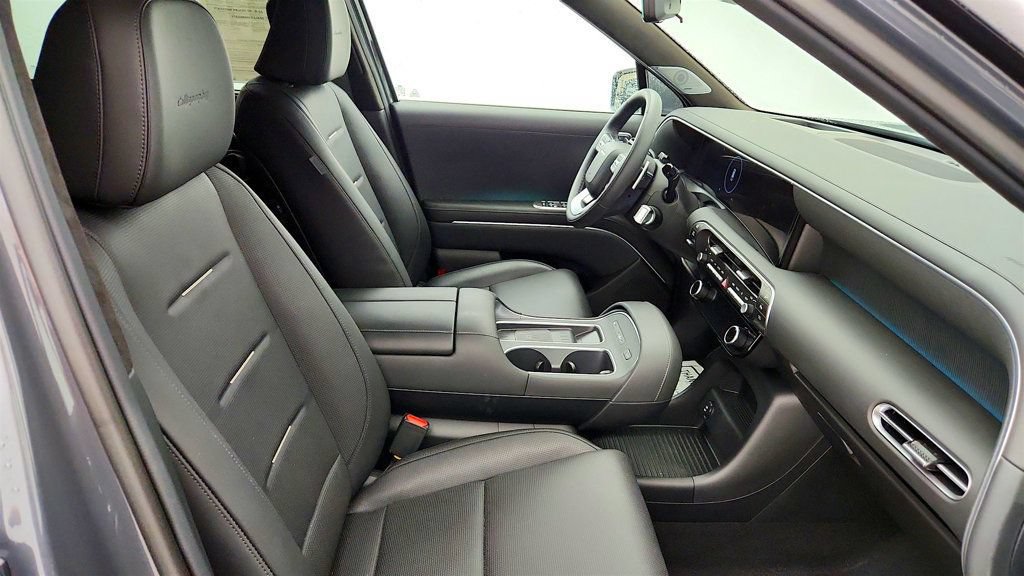 Used 2026 Hyundai Palisade Calligraphy AWD/4WD image 24