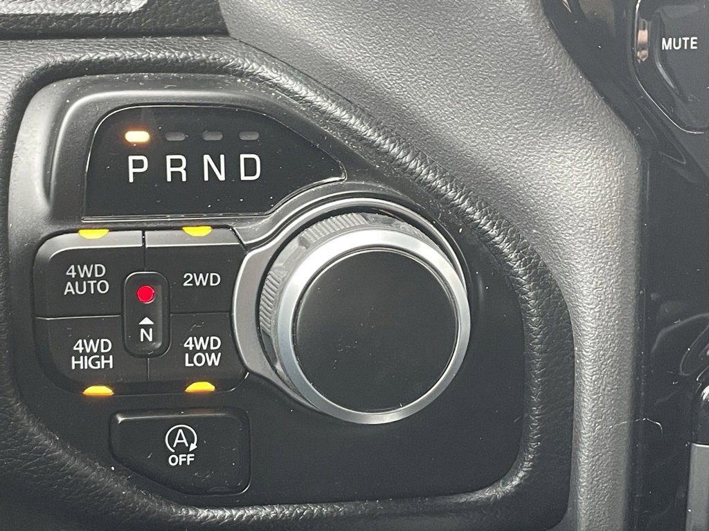 Used 2023 RAM 1500 Big Horn image 39