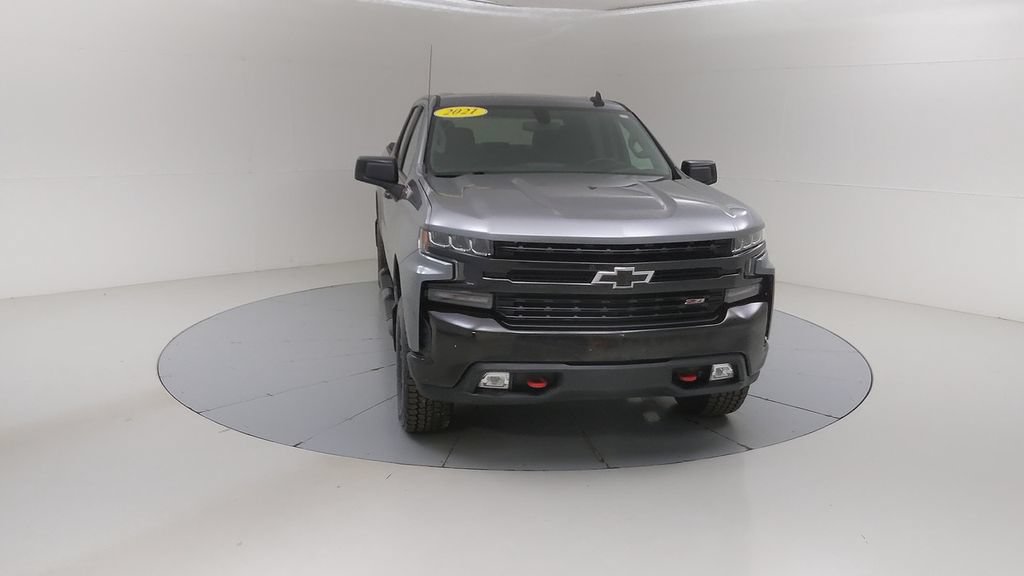 Used 2021 Chevrolet Silverado 1500 LT Trail Boss w/ Bed Protection Package AWD/4WD image 8