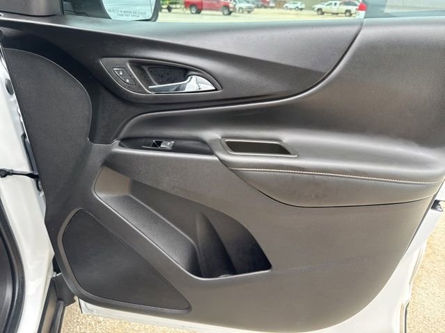Used 2024 Chevrolet Equinox Premier w/ Redline Edition FWD image 19