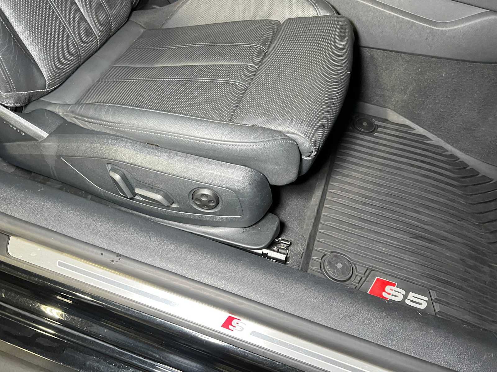 Used 2019 Audi S5 Prestige w/ S Sport Package AWD/4WD image 13