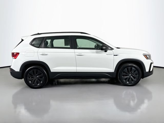 Certified 2022 Volkswagen Taos S AWD/4WD image 8