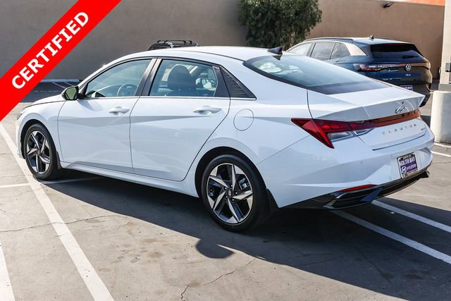 Certified 2023 Hyundai Elantra Limited image 4