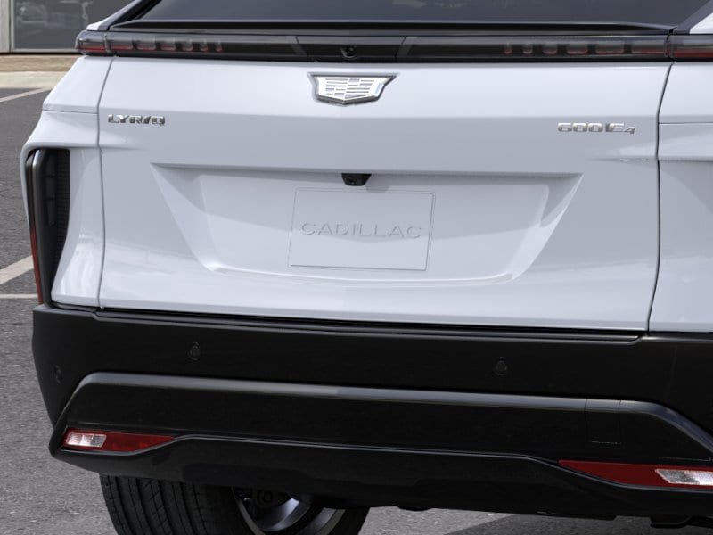 New 2026 Cadillac Lyriq Signature Sport AWD/4WD image 14