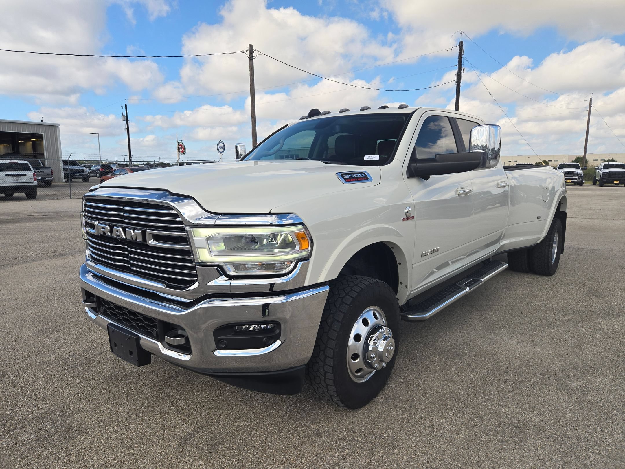 Used 2022 RAM 3500 Laramie AWD/4WD image 7