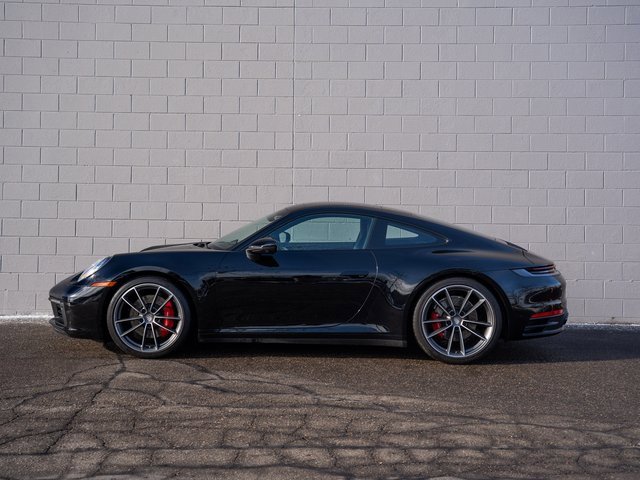 Certified 2021 Porsche 911 Carrera 4S image 2